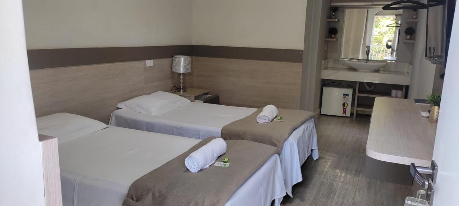 Hotel Pousada Imperial Паулиния Экстерьер фото